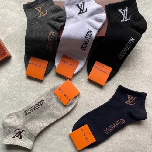 Cheap Louis Vuitton LV Socks For Men #1422568 Replica Wholesale [$25.00 USD] [ITEM#1422568] on Replica Louis Vuitton LV Socks