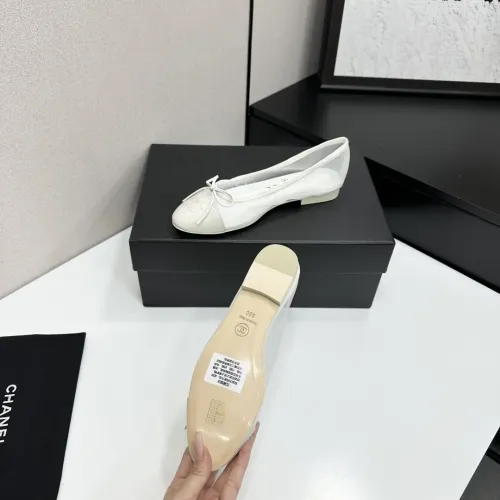 Cheap Chanel Flat Shoes For Women #1422965 Replica Wholesale [$96.00 USD] [ITEM#1422965] on Replica Chanel Flat Shoes