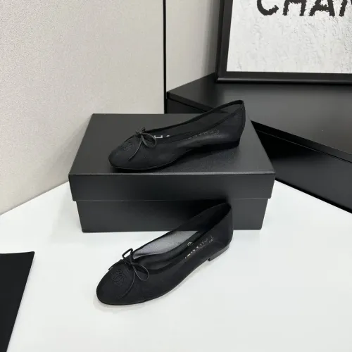 Chanel Flat Shoes For Women #1422970