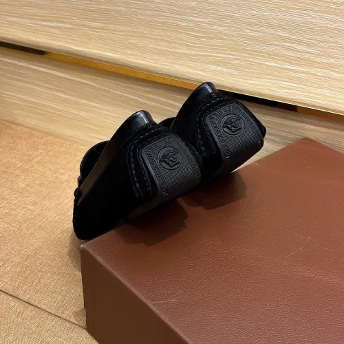 Cheap Versace Leather Shoes For Men #1423018 Replica Wholesale [$76.00 USD] [ITEM#1423018] on Replica Versace Leather Shoes