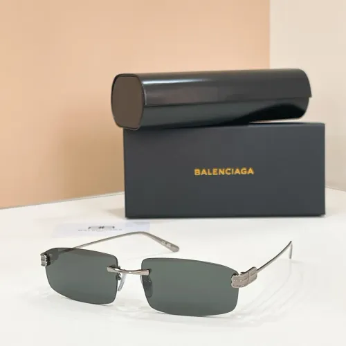 Balenciaga AAA Quality Sunglasses #1423044