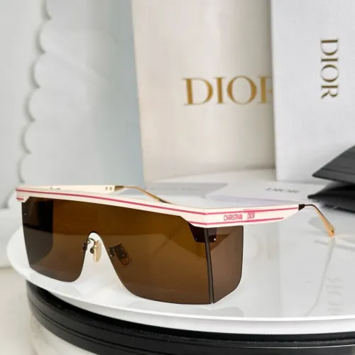 Christian Dior AAA Quality Sunglasses #1423116