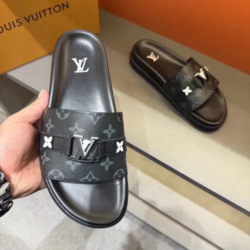 Cheap Louis Vuitton Slippers For Men #1423131 Replica Wholesale [$52.00 USD] [ITEM#1423131] on Replica Louis Vuitton Slippers