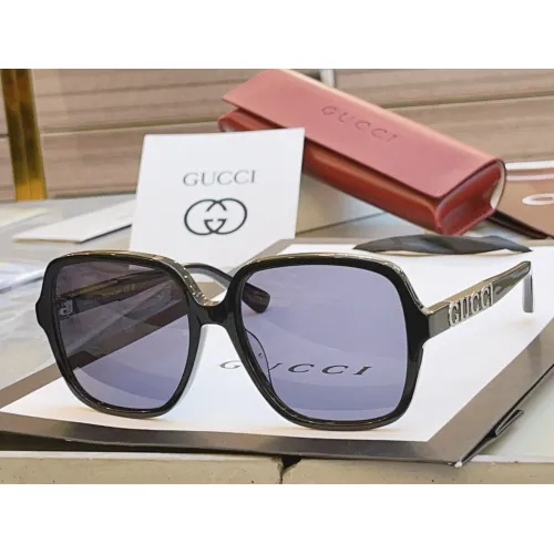 Gucci AAA Quality Sunglasses #1423179
