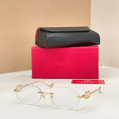 Cheap Valentino AAA Quality Sunglasses #1423271 Replica Wholesale [$60.00 USD] [ITEM#1423271] on Replica Valentino AAA Quality Sunglasses