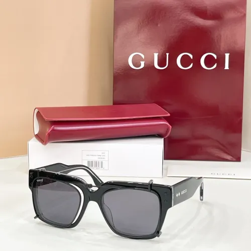Gucci AAA Quality Sunglasses #1423336