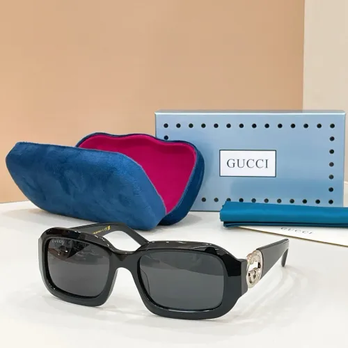 Gucci AAA Quality Sunglasses #1423342
