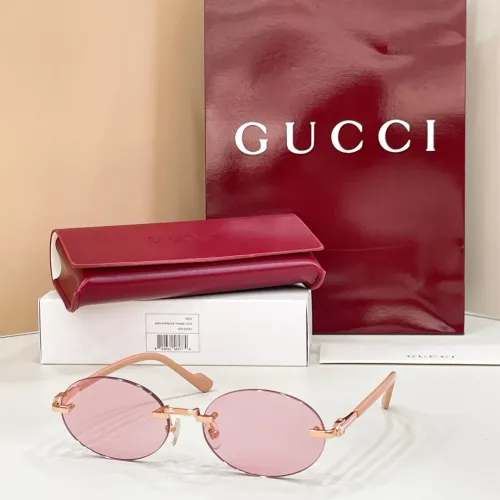 Gucci AAA Quality Sunglasses #1423356
