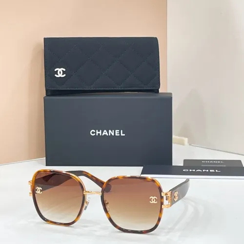 Chanel AAA Quality Sunglasses #1423370
