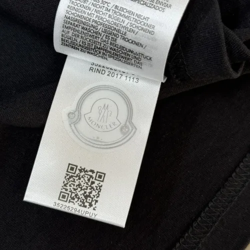 Cheap Moncler T-Shirts Short Sleeved For Unisex #1423452 Replica Wholesale [$32.00 USD] [ITEM#1423452] on Replica Moncler T-Shirts