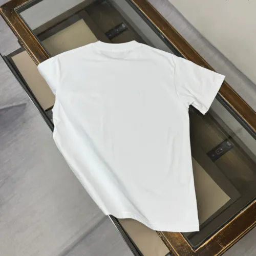 Cheap Fendi T-Shirts Short Sleeved For Unisex #1423456 Replica Wholesale [$32.00 USD] [ITEM#1423456] on Replica Fendi T-Shirts