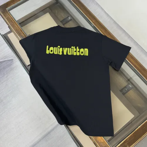 Cheap Louis Vuitton LV T-Shirts Short Sleeved For Unisex #1423464 Replica Wholesale [$32.00 USD] [ITEM#1423464] on Replica Louis Vuitton LV T-Shirts