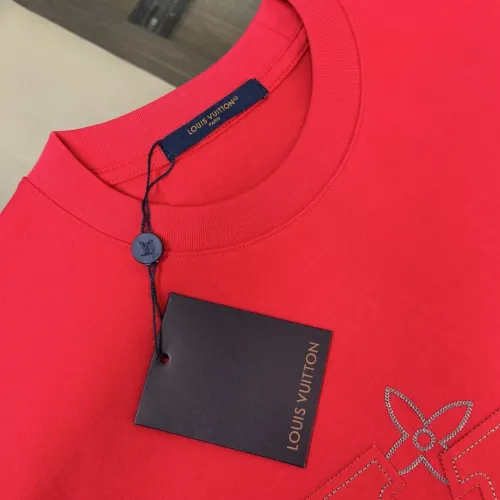 Cheap Louis Vuitton LV T-Shirts Short Sleeved For Unisex #1423469 Replica Wholesale [$32.00 USD] [ITEM#1423469] on Replica Louis Vuitton LV T-Shirts