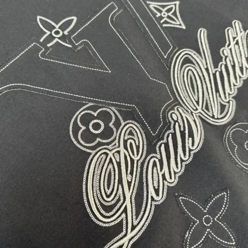 Cheap Louis Vuitton LV T-Shirts Short Sleeved For Unisex #1423470 Replica Wholesale [$32.00 USD] [ITEM#1423470] on Replica Louis Vuitton LV T-Shirts