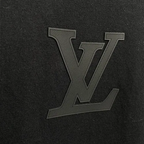 Cheap Louis Vuitton LV Hoodies Long Sleeved For Men #1423772 Replica Wholesale [$52.00 USD] [ITEM#1423772] on Replica Louis Vuitton LV Hoodies
