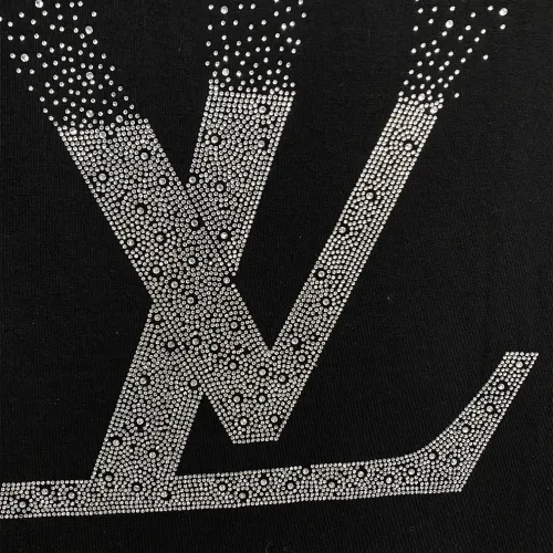 Cheap Louis Vuitton LV Hoodies Long Sleeved For Men #1423782 Replica Wholesale [$52.00 USD] [ITEM#1423782] on Replica Louis Vuitton LV Hoodies
