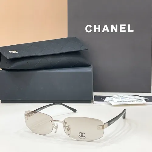 Chanel AAA Quality Sunglasses #1423844