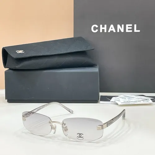 Chanel AAA Quality Sunglasses #1423845