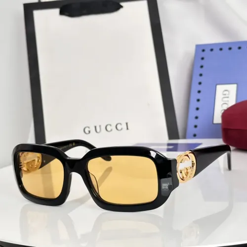 Gucci AAA Quality Sunglasses #1423925