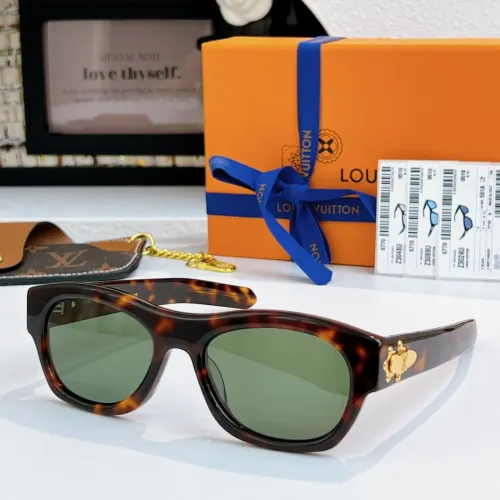 Louis Vuitton AAA Quality Sunglasses #1423947