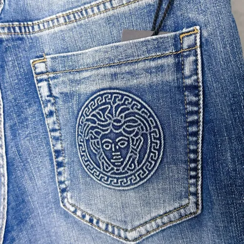 Cheap Versace Jeans For Men #1424093 Replica Wholesale [$48.00 USD] [ITEM#1424093] on Replica Versace Jeans