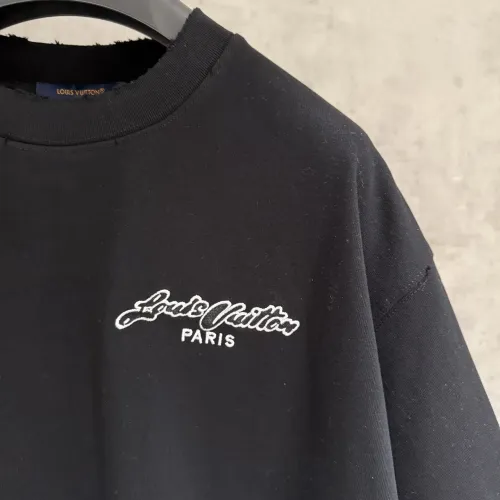 Cheap Louis Vuitton LV T-Shirts Short Sleeved For Unisex #1424107 Replica Wholesale [$56.00 USD] [ITEM#1424107] on Replica Louis Vuitton LV T-Shirts