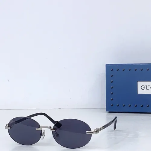 Gucci AAA Quality Sunglasses #1424227