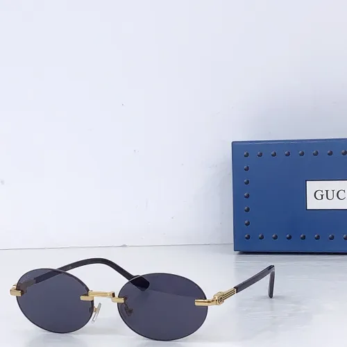 Gucci AAA Quality Sunglasses #1424228