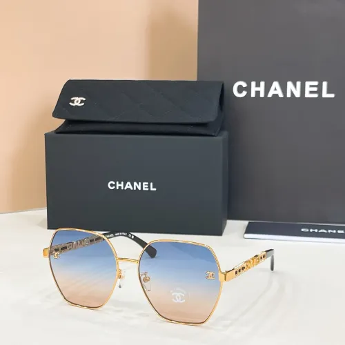 Chanel AAA Quality Sunglasses #1424303