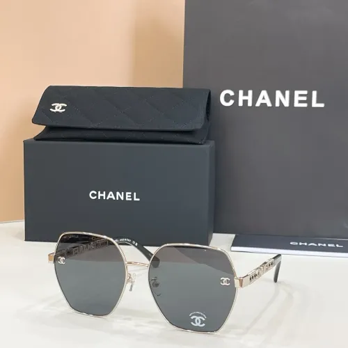 Chanel AAA Quality Sunglasses #1424304