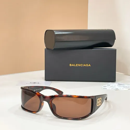 Balenciaga AAA Quality Sunglasses #1424386