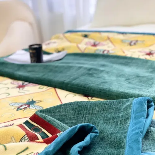 Cheap Gucci Blanket #1424484 Replica Wholesale [$68.00 USD] [ITEM#1424484] on Replica Gucci Blanket