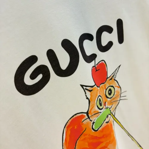 Cheap Gucci T-Shirts Short Sleeved For Unisex #1424606 Replica Wholesale [$34.00 USD] [ITEM#1424606] on Replica Gucci T-Shirts
