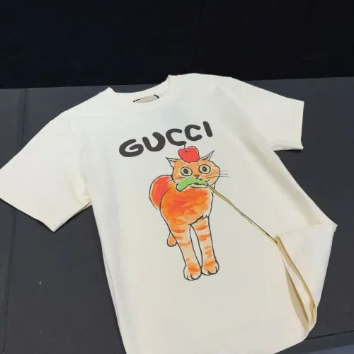 Cheap Gucci T-Shirts Short Sleeved For Unisex #1424606 Replica Wholesale [$34.00 USD] [ITEM#1424606] on Replica Gucci T-Shirts