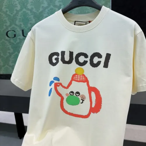 Cheap Gucci T-Shirts Short Sleeved For Unisex #1424610 Replica Wholesale [$34.00 USD] [ITEM#1424610] on Replica Gucci T-Shirts