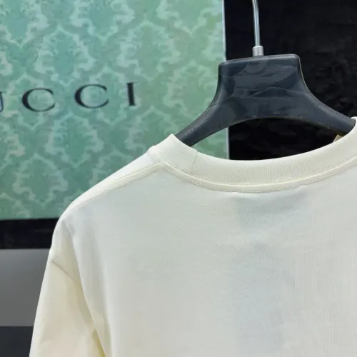 Cheap Gucci T-Shirts Short Sleeved For Unisex #1424610 Replica Wholesale [$34.00 USD] [ITEM#1424610] on Replica Gucci T-Shirts