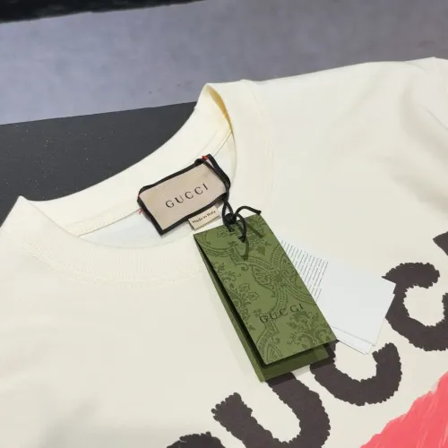 Cheap Gucci T-Shirts Short Sleeved For Unisex #1424611 Replica Wholesale [$34.00 USD] [ITEM#1424611] on Replica Gucci T-Shirts
