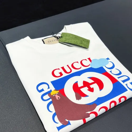 Cheap Gucci T-Shirts Short Sleeved For Unisex #1424615 Replica Wholesale [$34.00 USD] [ITEM#1424615] on Replica Gucci T-Shirts