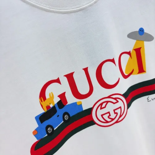 Cheap Gucci T-Shirts Short Sleeved For Unisex #1424616 Replica Wholesale [$34.00 USD] [ITEM#1424616] on Replica Gucci T-Shirts