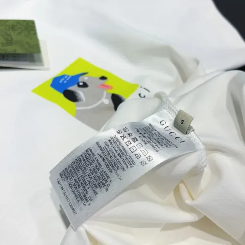 Cheap Gucci T-Shirts Short Sleeved For Unisex #1424620 Replica Wholesale [$34.00 USD] [ITEM#1424620] on Replica Gucci T-Shirts