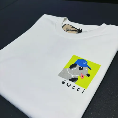 Cheap Gucci T-Shirts Short Sleeved For Unisex #1424620 Replica Wholesale [$34.00 USD] [ITEM#1424620] on Replica Gucci T-Shirts