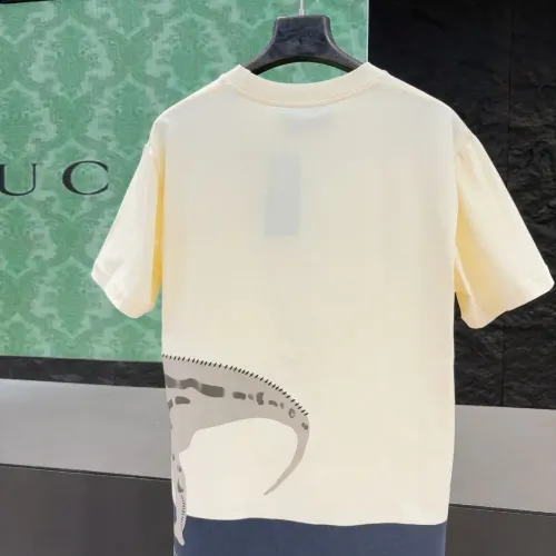 Cheap Gucci T-Shirts Short Sleeved For Unisex #1424622 Replica Wholesale [$34.00 USD] [ITEM#1424622] on Replica Gucci T-Shirts
