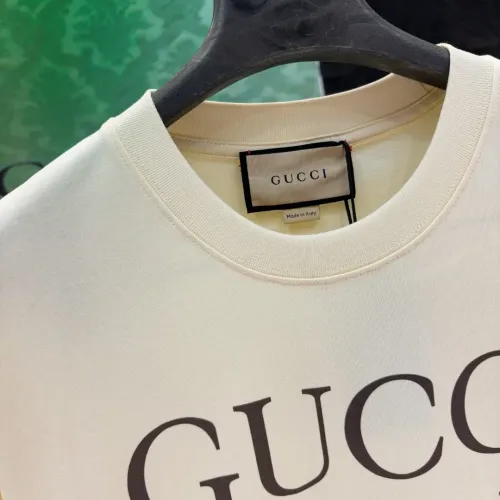 Cheap Gucci T-Shirts Short Sleeved For Unisex #1424623 Replica Wholesale [$34.00 USD] [ITEM#1424623] on Replica Gucci T-Shirts