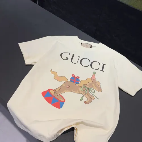 Cheap Gucci T-Shirts Short Sleeved For Unisex #1424623 Replica Wholesale [$34.00 USD] [ITEM#1424623] on Replica Gucci T-Shirts