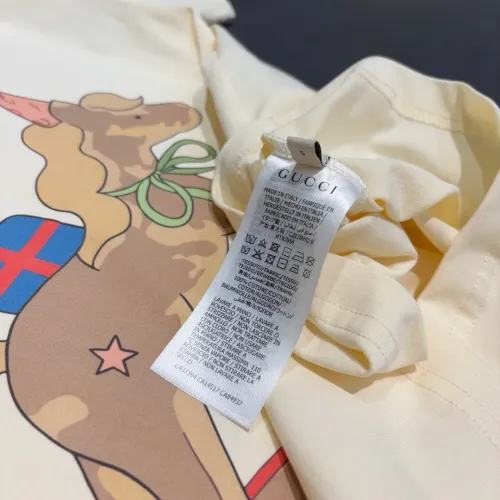 Cheap Gucci T-Shirts Short Sleeved For Unisex #1424623 Replica Wholesale [$34.00 USD] [ITEM#1424623] on Replica Gucci T-Shirts