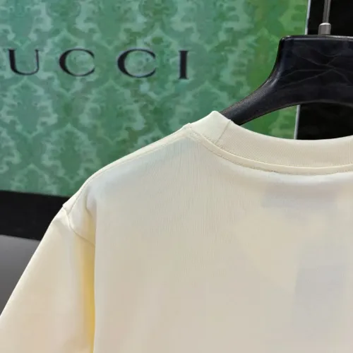 Cheap Gucci T-Shirts Short Sleeved For Unisex #1424627 Replica Wholesale [$34.00 USD] [ITEM#1424627] on Replica Gucci T-Shirts