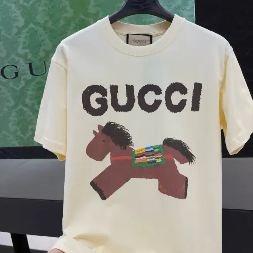Cheap Gucci T-Shirts Short Sleeved For Unisex #1424628 Replica Wholesale [$34.00 USD] [ITEM#1424628] on Replica Gucci T-Shirts