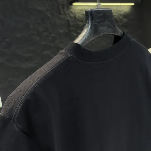 Cheap Gucci T-Shirts Short Sleeved For Unisex #1424630 Replica Wholesale [$34.00 USD] [ITEM#1424630] on Replica Gucci T-Shirts