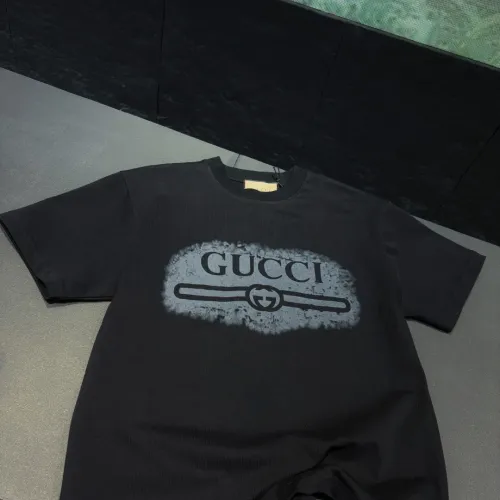 Cheap Gucci T-Shirts Short Sleeved For Unisex #1424630 Replica Wholesale [$34.00 USD] [ITEM#1424630] on Replica Gucci T-Shirts