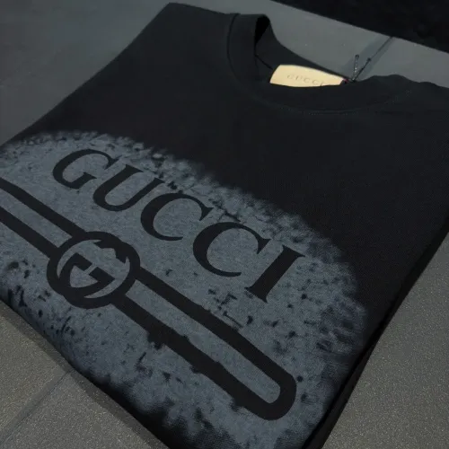 Cheap Gucci T-Shirts Short Sleeved For Unisex #1424630 Replica Wholesale [$34.00 USD] [ITEM#1424630] on Replica Gucci T-Shirts
